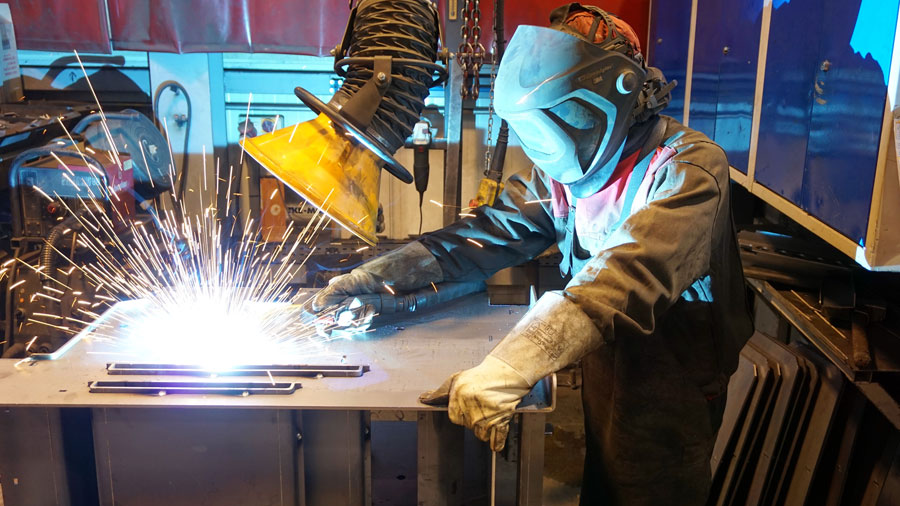 A gyártási folyamat szemléltetése kandalloshop